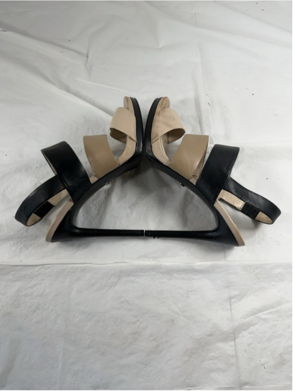Kenneth Cole Leather Strappy Heels Nikki Clay and Black Size 6 Med. - Picture 4 of 14